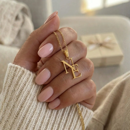 Personligt Initialhalsband